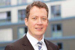 Herr Dr. Martin Sommerauer